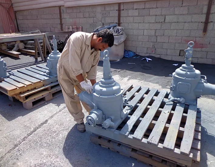Epoxy coating of steel parts